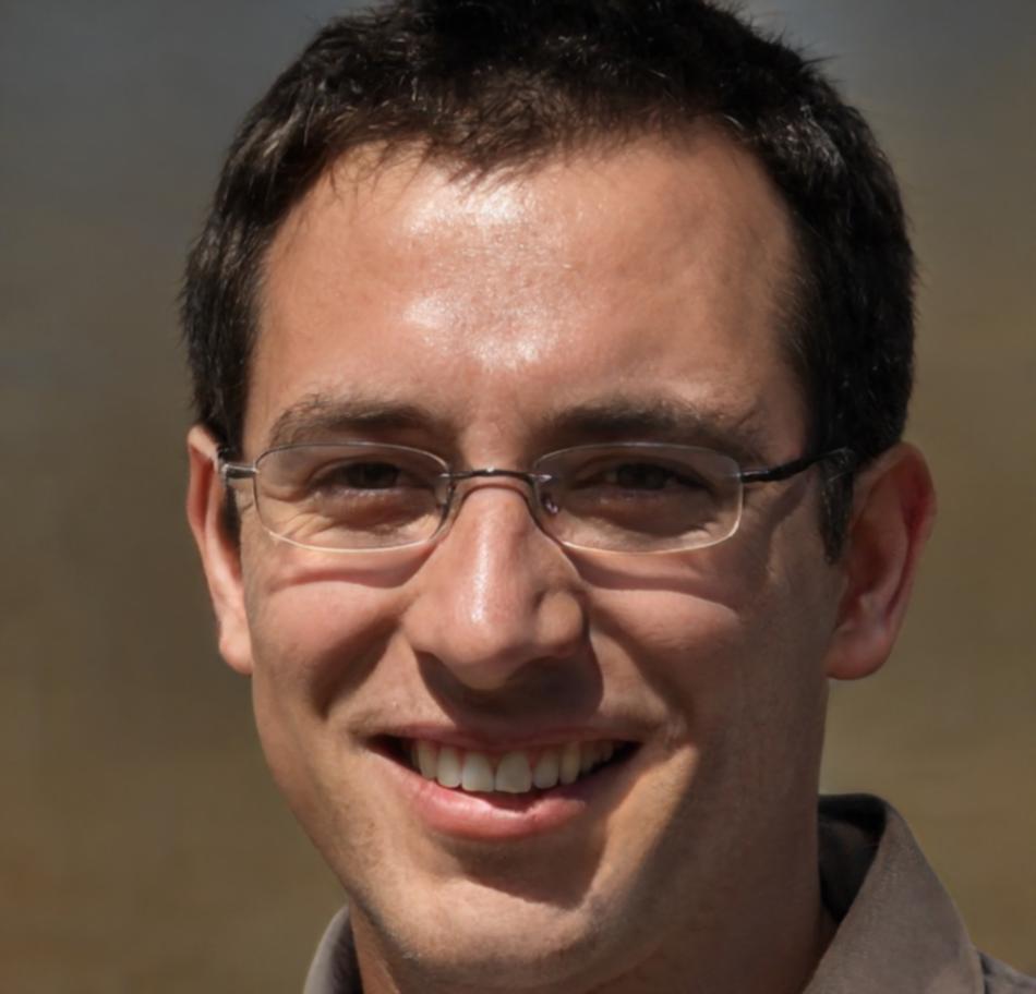 Marcus Valtonen, Senior Financial Analyst